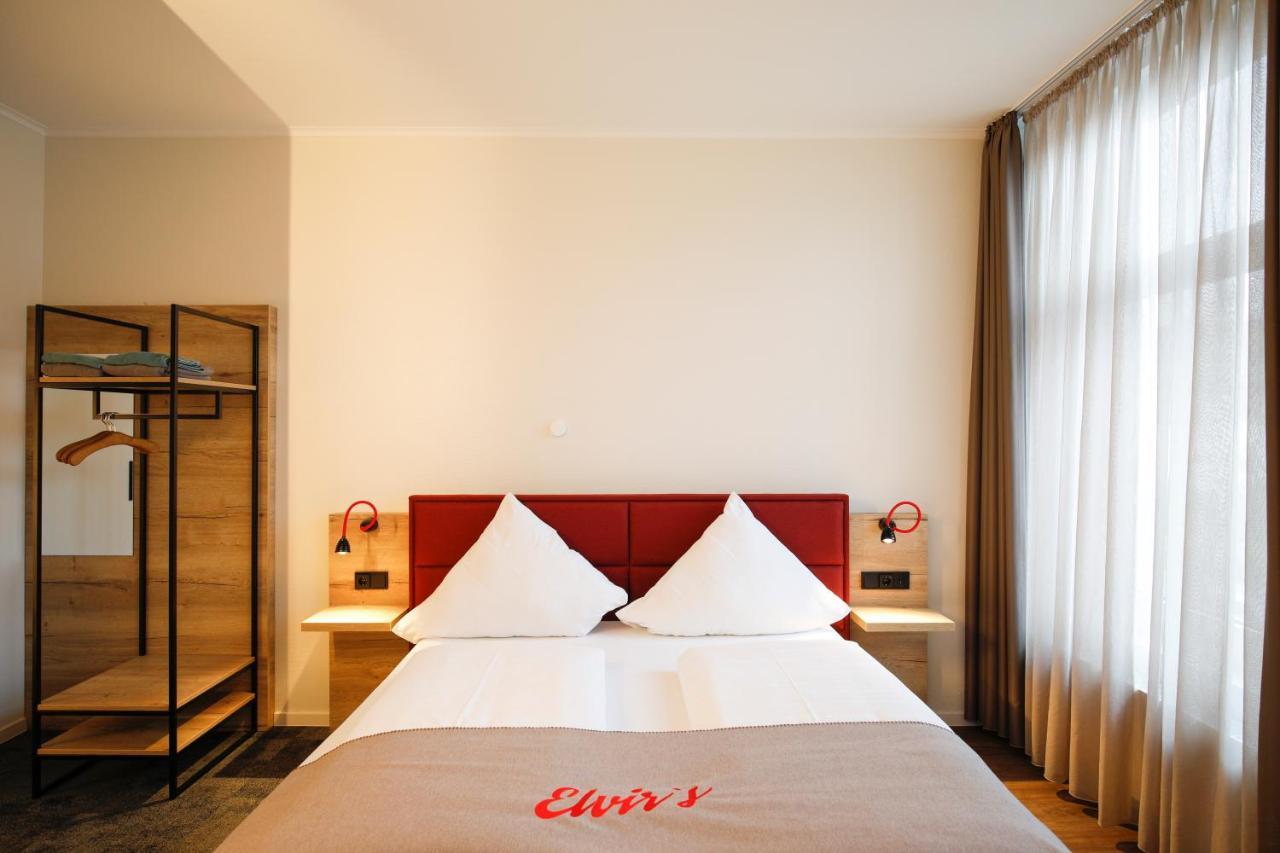 Hotel Restaurant Zur Linde Westerstede Zewnętrze zdjęcie