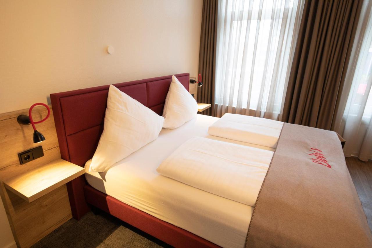 Hotel Restaurant Zur Linde Westerstede Zewnętrze zdjęcie