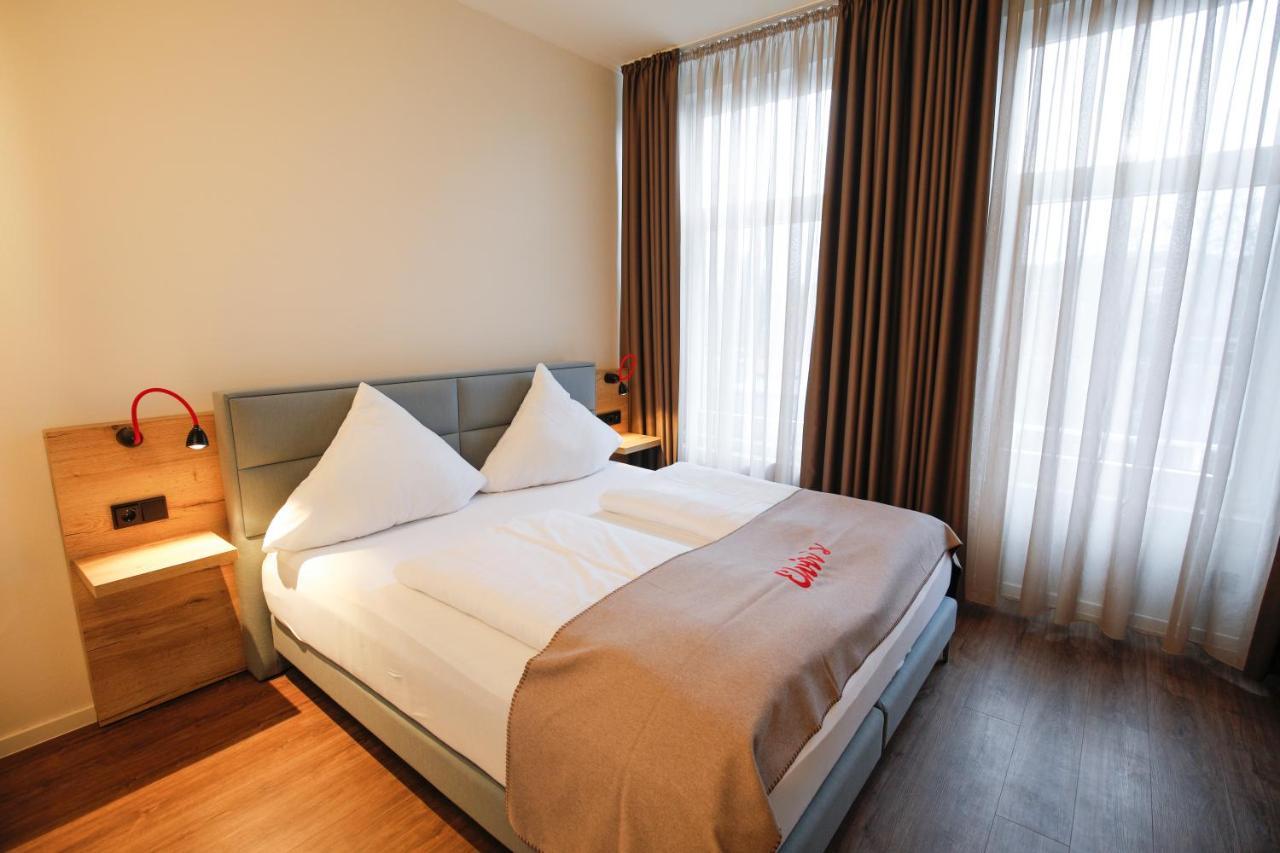 Hotel Restaurant Zur Linde Westerstede Zewnętrze zdjęcie
